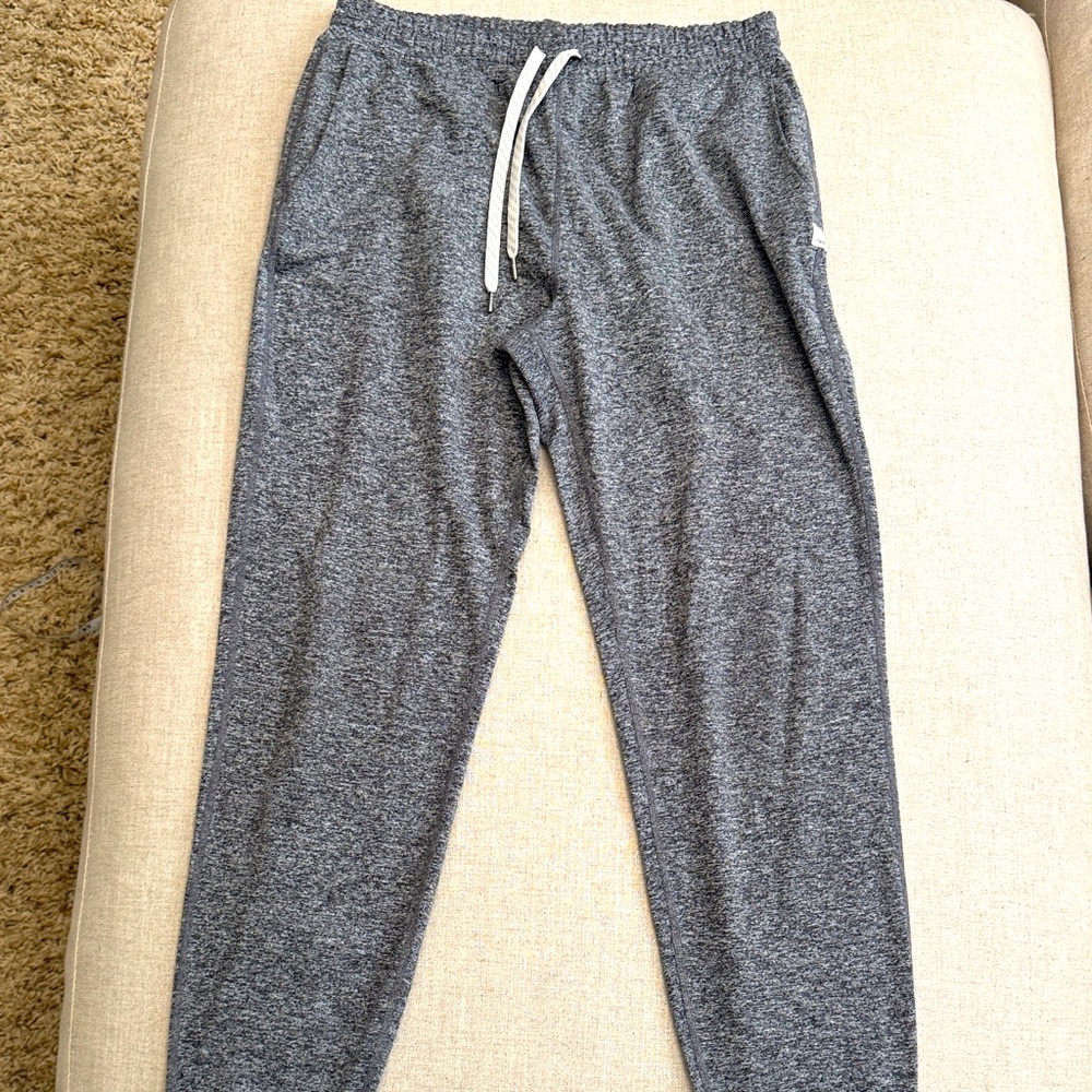Vuori Women’s Jogger Pants